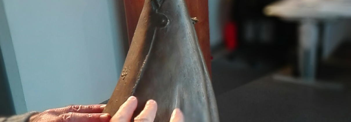 Esplorazione tattile di un'opera d'arte